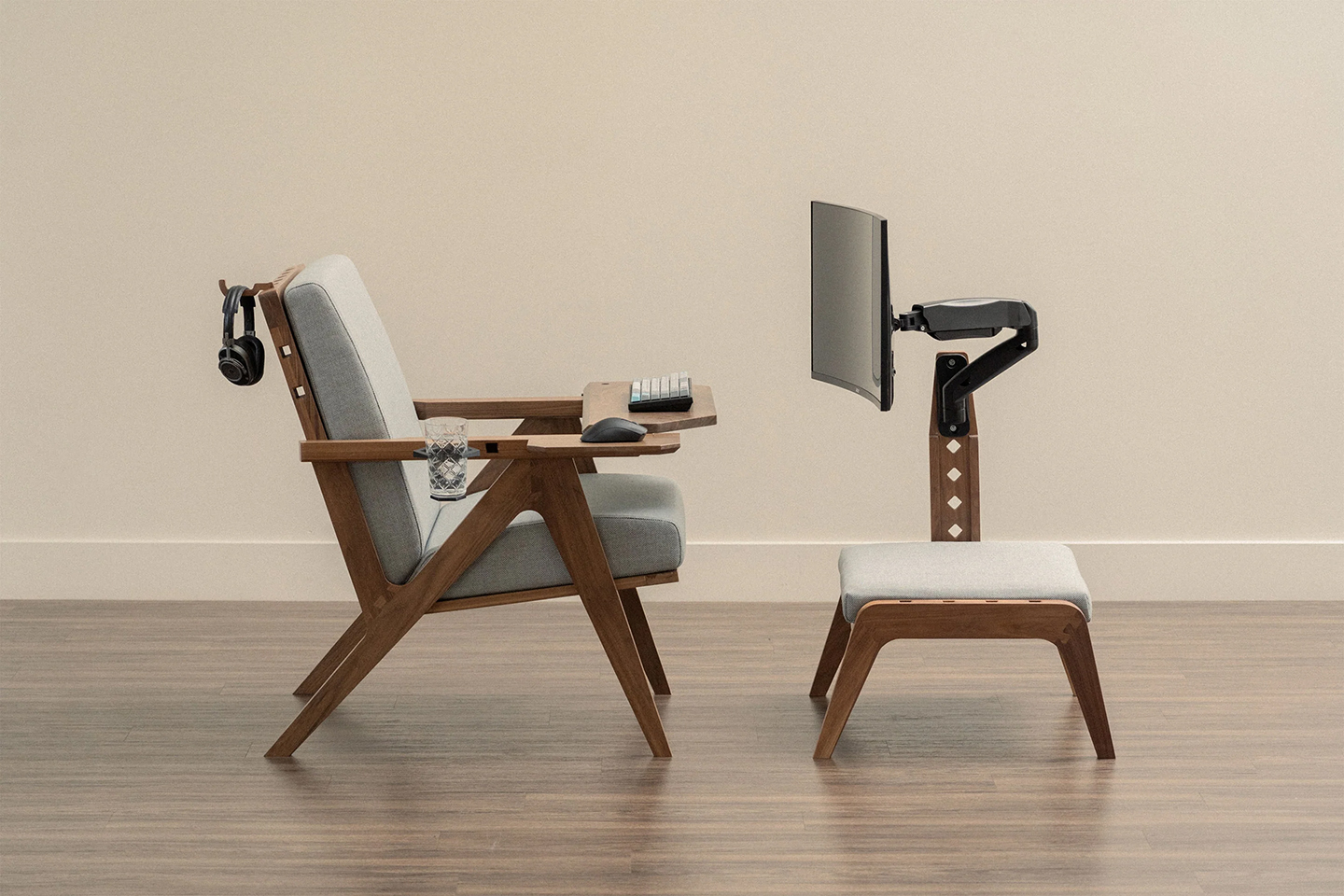 Bateman Labs makes us drool with their new gaming furniture